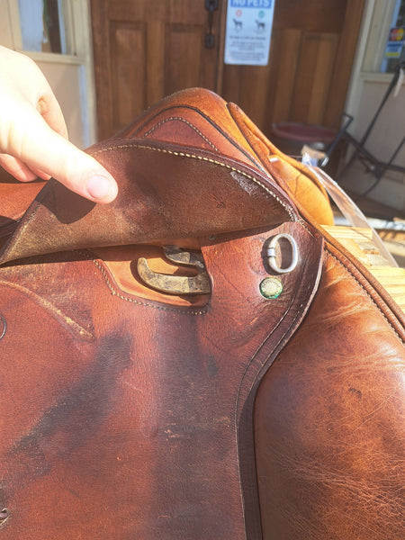 17" Devoucoux Biarritz Jump Saddle