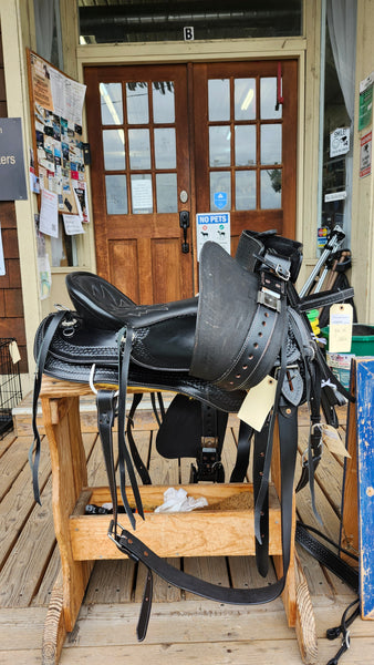 16" Western Saddle Package