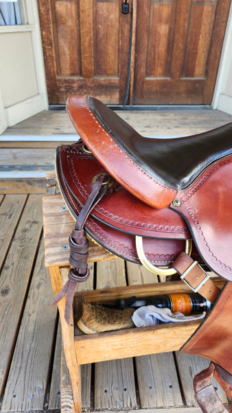 16" Crates Round Skirt Western Trail Saddle