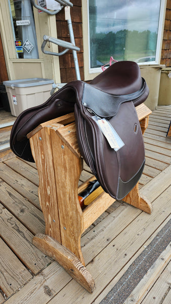 19" Ovation Close Contact Saddle