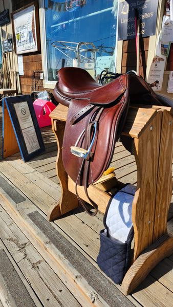 18" Joseph Sterling Jump Saddle