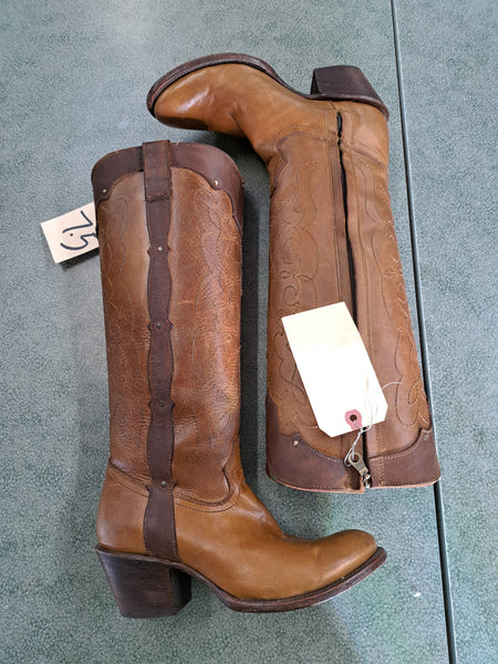 Size 7.5 Corral Kats Western Boots