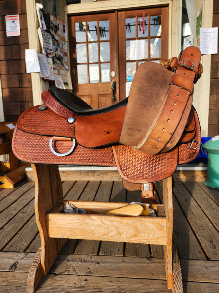 17.5" Frontier Saddlery Equitation Saddle