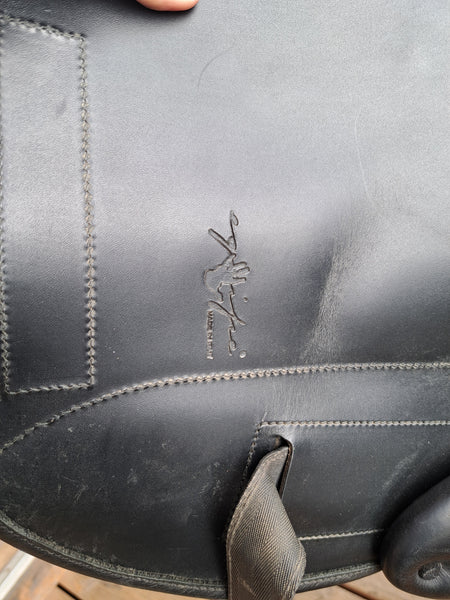 17.5" Equipe Bocelli Monoflap Dressage Saddle