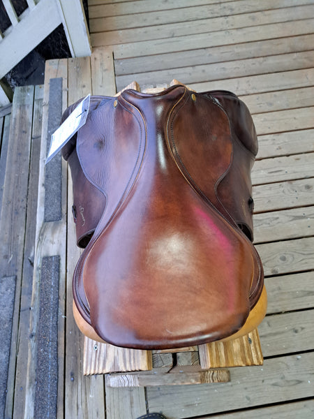 18.5" Pessoa Close Contact Jump Saddle