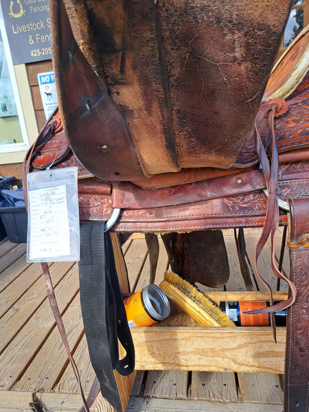 15" Santa Fe Roping Saddle