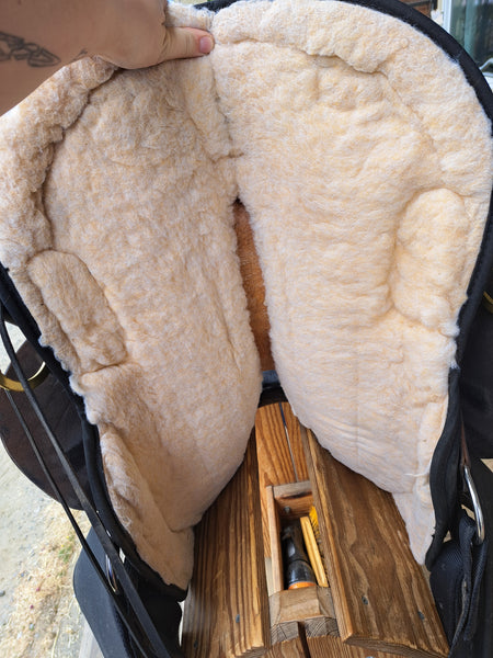 16" High Horse by Circle Y Highbank endurance saddle