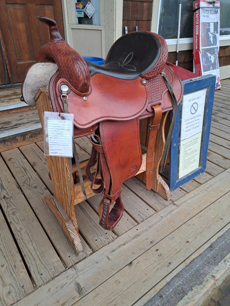 16" Courts Western Trail Saddle