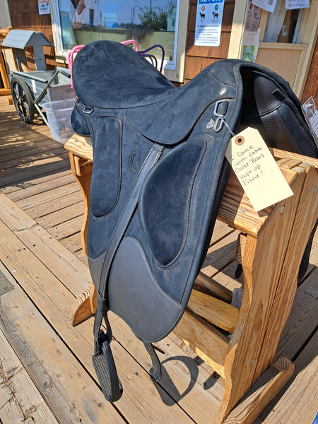 18" Wintec Pro Endurance Saddle Package