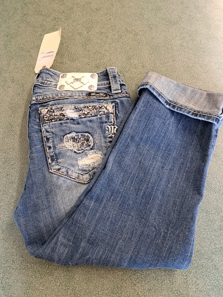 Size 30 Miss Me Capris