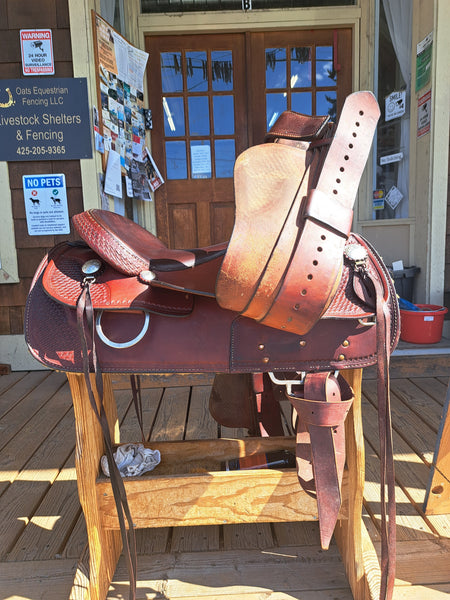 17" Crates Supreme Western Trail Saddle