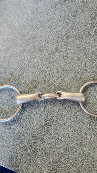 5.25" Herm Springer KK ultra loose ring with lozenge