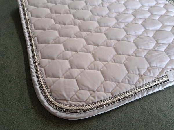 HKM Crystal Fashion Pad