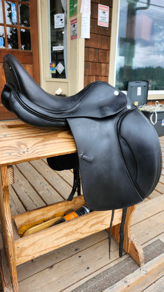 17" Prestige X-Technology Dressage Saddle