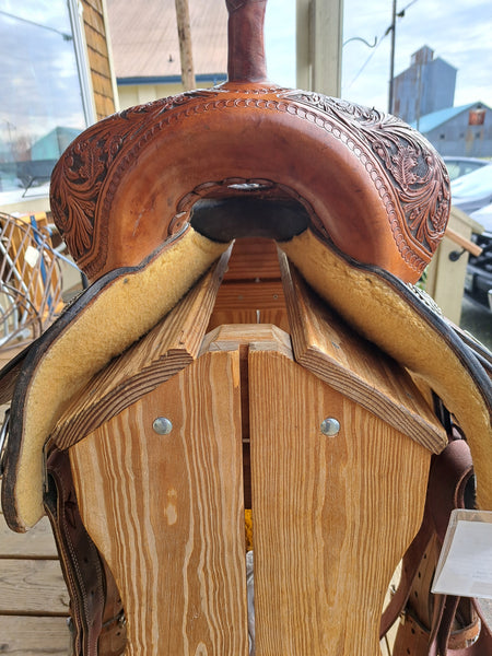 15" Martin Crown C Barrel Saddle