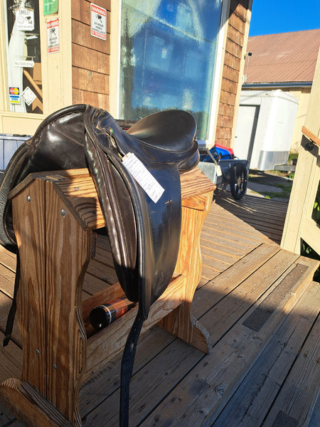 16.9" Karl Niedersuss Olympik Dressage Saddle