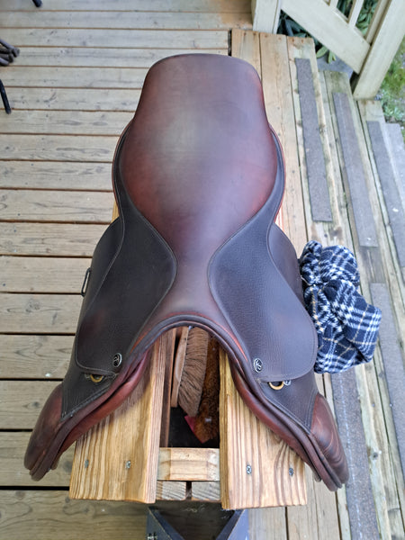 17.5" Tad Coffin Close Contact Saddle