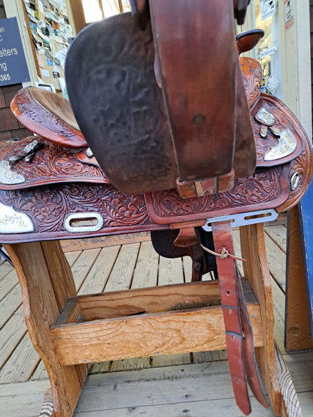 15" Vintage Circle Y Barrel Saddle