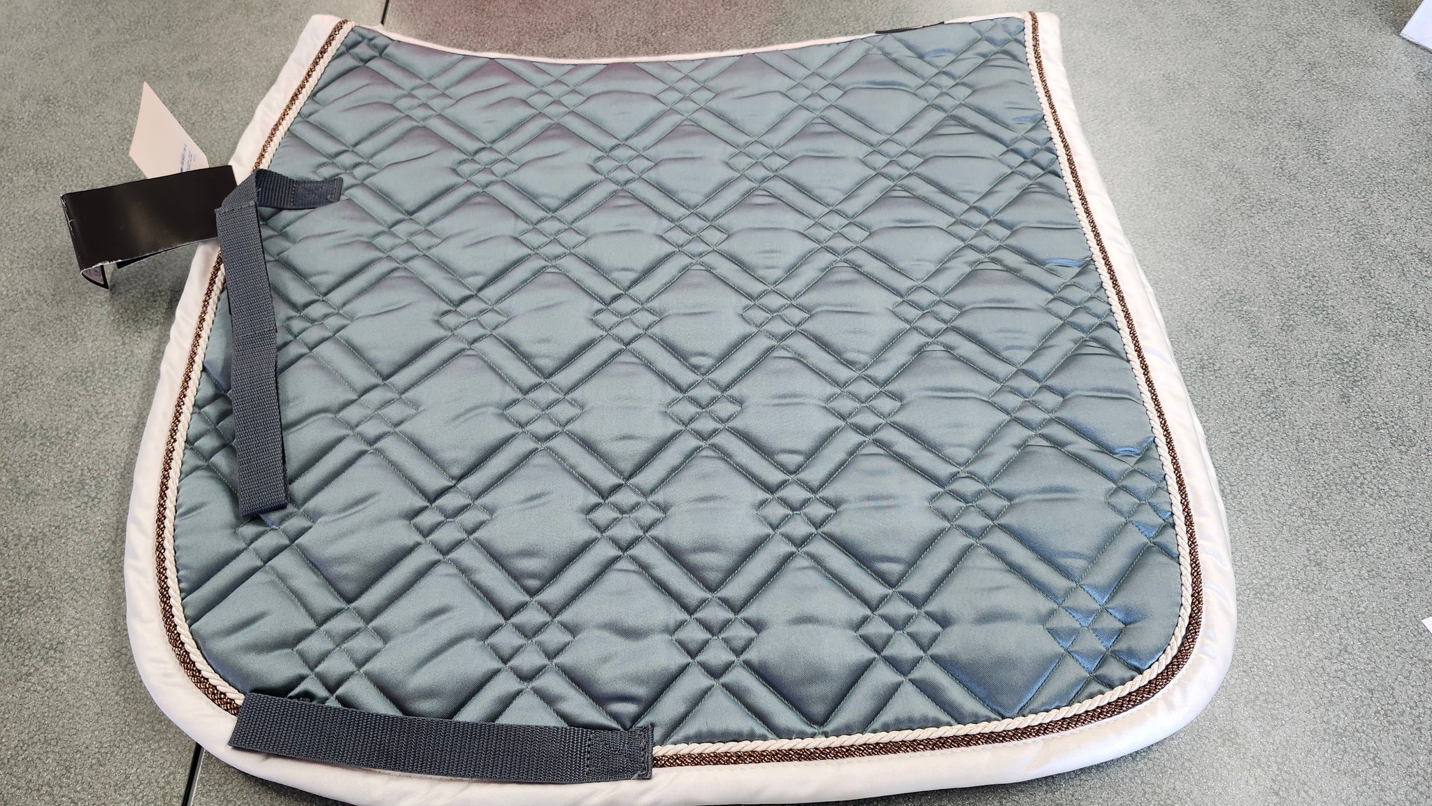 NEW Eskadron Satin Dressage Pad