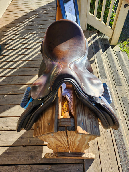 17" Prestwick All Purpose Saddle