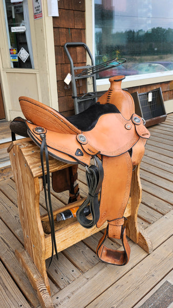 ON TRIAL 16.5" Allegany Moutian Cascade Wade Saddle