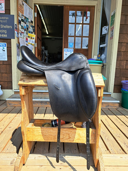 18.5" Custom Saddlery VLX Dressage Saddle