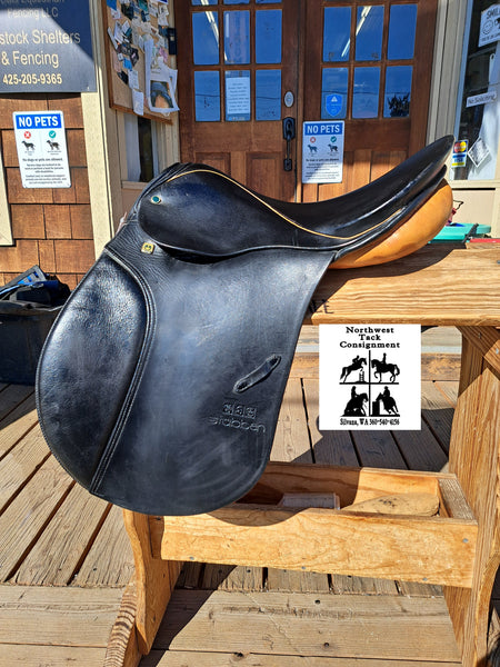 17" Stubben Siegfried VSD Dressage Saddle