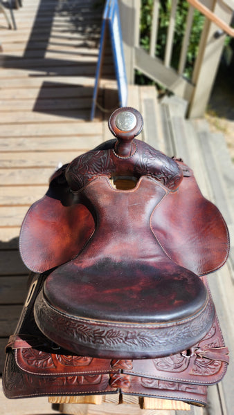 15" Hereford Tex Tan Pleasure Saddle