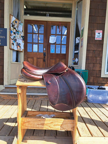 18" Voltaire Palm Beach Jumping Saddle