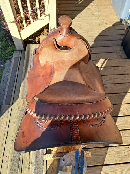 16" Champion Turf Western EQ Saddle