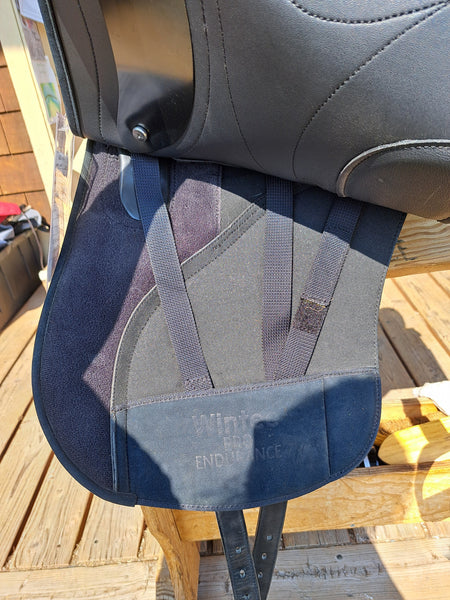 18" Wintec Pro Endurance Saddle Package