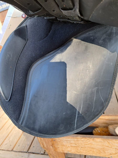 ON TRIAL 17" Thorowgood Griffin All Purpose English Saddle
