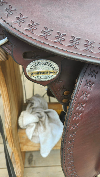 17" Circle Y Alabama Trail Gaiter saddle