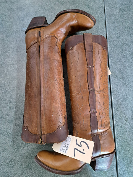 Size 7.5 Corral Kats Western Boots