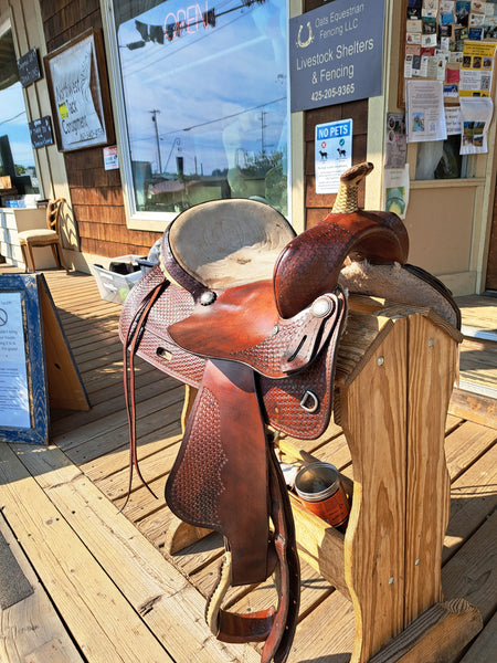 16" Barrel Racing Saddle