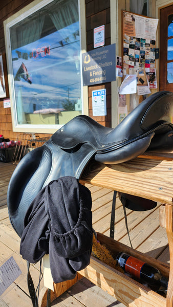 17.5" Greg Allan Custom Dressage Saddle