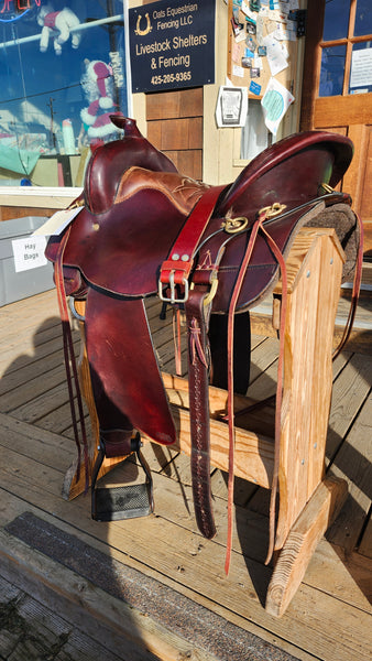 16.5" Tucker Northwest Western Trail Saddle