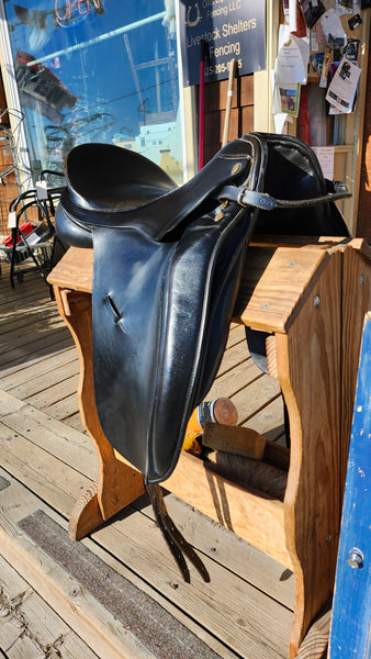 18" Albion Legend Dressage Saddle