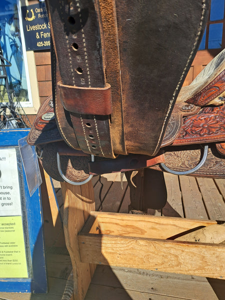 15.5" Masters All Around Roping Saddle