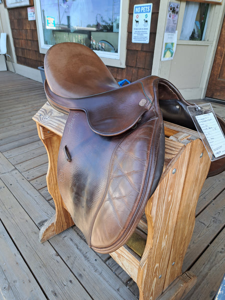 17.5" Hampton & Scott All Purpose English Saddle