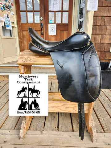 17.5" Cliff Barnsby Dressage Saddle