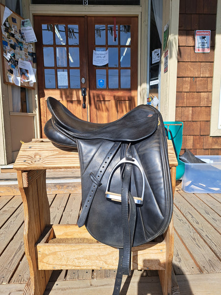 17" Laser Dressage Saddle