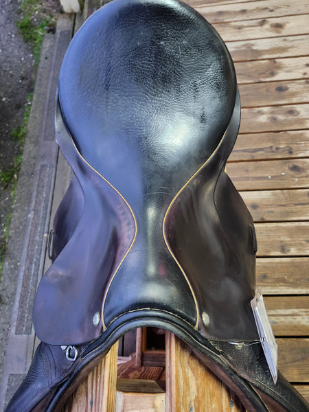 17.5" Berney Brothers Jumping Saddle