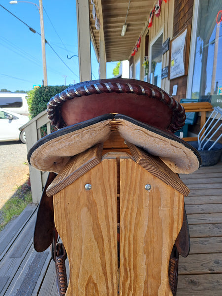 ON TRIAL 16" Blue Ridge Barrel Saddle