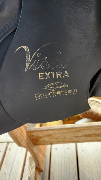 18" Courbette Vision Extra Jumping Saddle