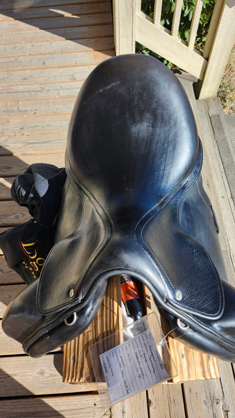 17.5" L'Apogee 2DL Dressage Saddle