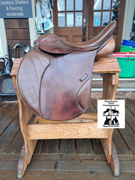 17.5" Duett Companion 2 Fox Hunter all purpose english saddle