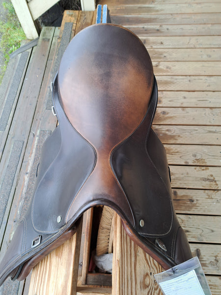 18" Thoroughbred Event English Saddle
