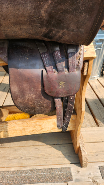 19.5" Lovatt & Ricketts Saddleseat Cutback Saddle