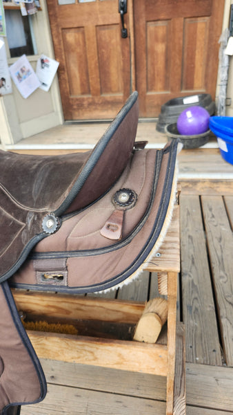 17" Big Horn Synthetic Western Saddle